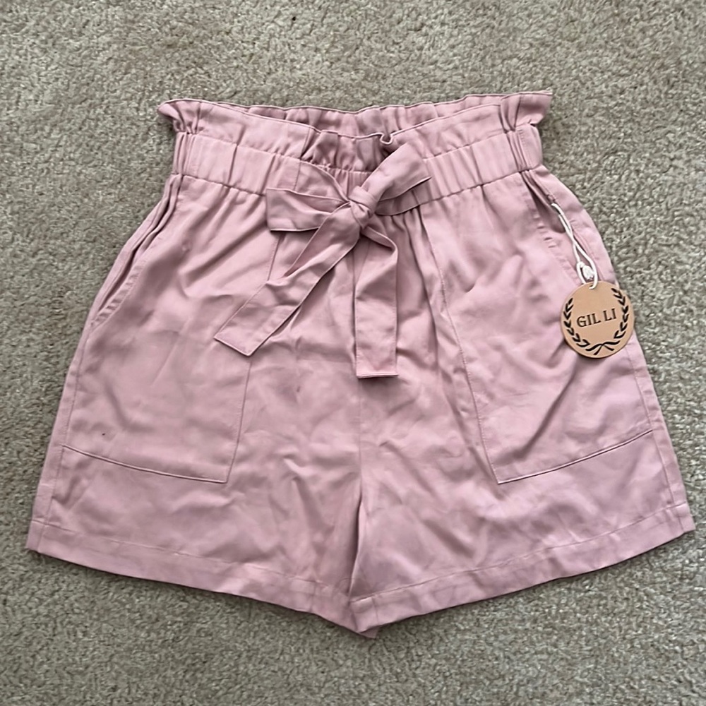 GILLI blush high waisted elastic band shorts